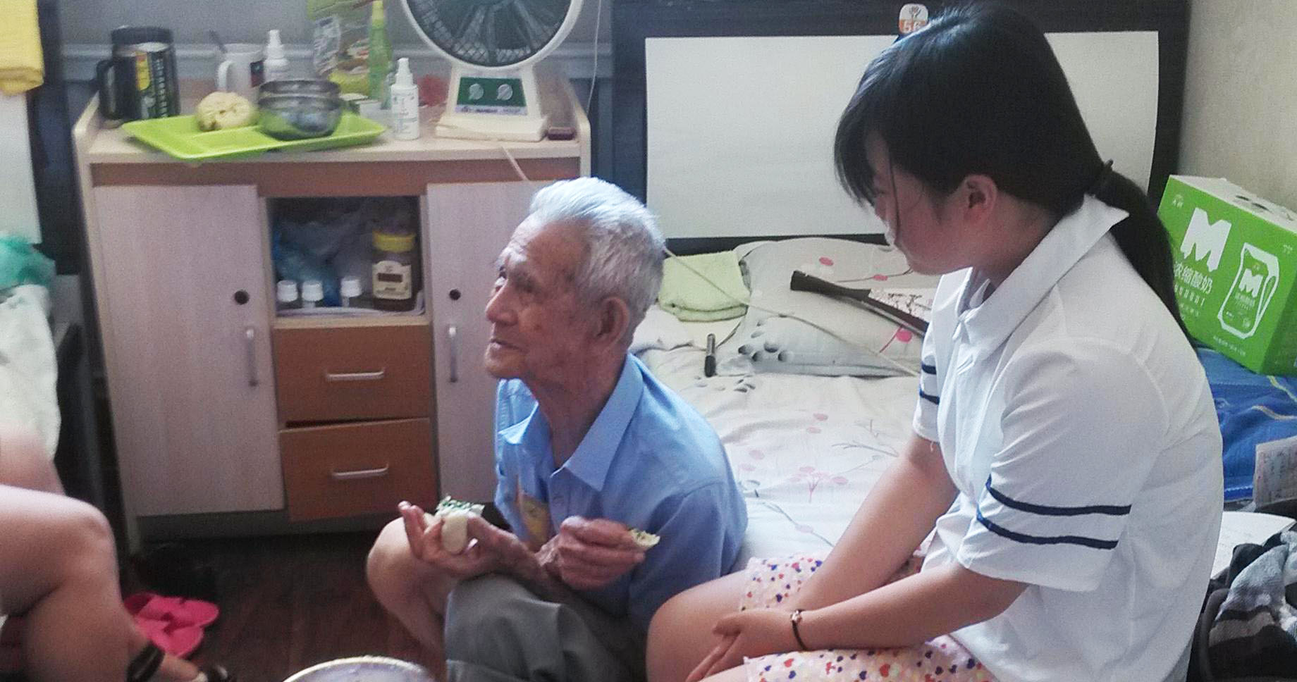 ʯ���Ӵ�W(xu��)�����L����(zh��n)�ϱ���(sh��)�`�أ�ʯ�����������е�