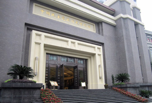 ��ǰ��������W(w��ng)ӛ�ߺ͏���Փ���W(w��ng)�ѽM�ɵġ����Қvʷӛ�����ѿ���(zh��n)Ӣ�ҡ���ӣ��ؑcվ��С����������Ї������h�ɚvʷ����^���^��