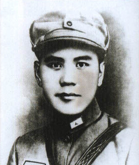 �����壨1902.7.4��1938.4.22������������Ӣ�ۡ���ܰɽ���|�����(y��ng)������(gu��)�����܊�܊�T����2܊6�����L(zh��ng)�������܏��W(xu��)����Ҋ��ί�΅��c��������׃��׽�Y�Є�(d��ng)��1938�꣬��������S�Rռɽ�ڃ�(n��i)�ɹŰ��^�й��(y��ng)�h�t�͗U�Ӵ��c��܊�^��Ѫ��(zh��n)��4��22�գ������岻�������������܊�����׼�(j��)�����������������������������e����׷�����(hu��)��1961�꣬���ʡ��������׷�J(r��n)������������ʿ��2014��9�£���(j��ng)�h��������(gu��)��(w��)Ժ����(zh��n)�������屻����������������300����������Ӣ�Һ�Ӣ��Ⱥ�w�����