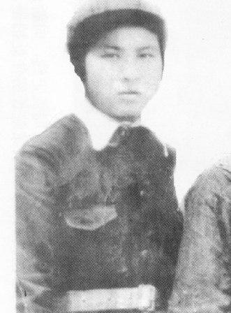 �������1920��10 �������F��ʡ���x�h�ˡ�1938����������c�M(j��n)��ͬ�W(xu��)���Ӱ��M(j��n)���Ї�(gu��)������܊����W(xu��)�W(xu��)��(x��)�����I(y��)�󱻷ֵ�����2��У���l(w��i)�B��(d��ng)�ĕ�(sh��)�����g��s�ؼ����Ї�(gu��)���a(ch��n)�h��1943��4��5 �����ձ��ۇ�(gu��)���x��(du��)���|�������ո���(j��)���M(j��n)�С���ʎ�����������е���������D(zhu��n)��;���⵽��܊�ķ�������������ħ�ơ���Ѻ;�������v�����£���(f��)��ץס��(y��n)�̱ƹ���������(ji��n)ؑ����, �](m��i)����¶������������߳�ŭ����܊�������ؚ��ᚢ����