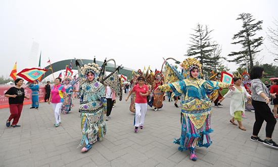 �F(xi��n)���^���c�݆Tһ�����(d��ng)������  ���� �z