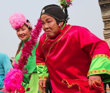 �����һ�����՝}�Ͽh�e�����S����ʵĽ��^�Ļ����(d��ng)�����y(t��ng)���׶��˶��������Ⱥ���[�´��� ���ո�ꖾW(w��ng)�ѡ��}��֮�ӡ� �z