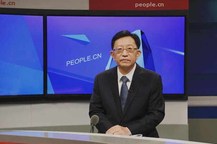 中國(guó)節(jié)能環(huán)保集團(tuán)有限公司黨委書記、董事長(zhǎng)宋鑫做客人民網(wǎng)。人民網(wǎng)記者 王曉嘯 攝